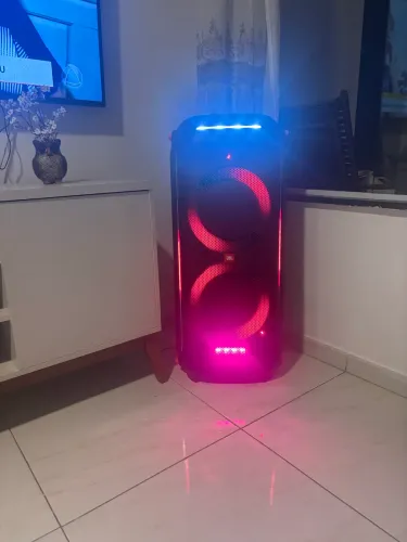 JBL 710