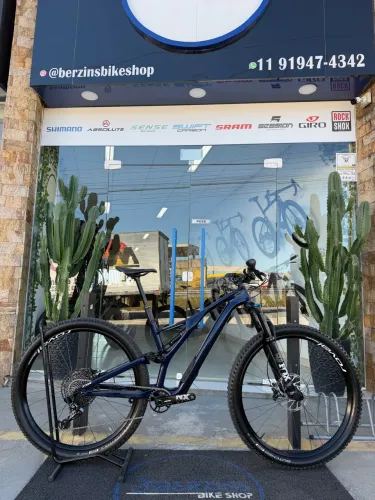 SPECIALIZED STUMPJUMPER FSR CARBONO ? 17 ? SUSPENSÕES FOX - SRAM NX 12V - RODAS ROVAL 