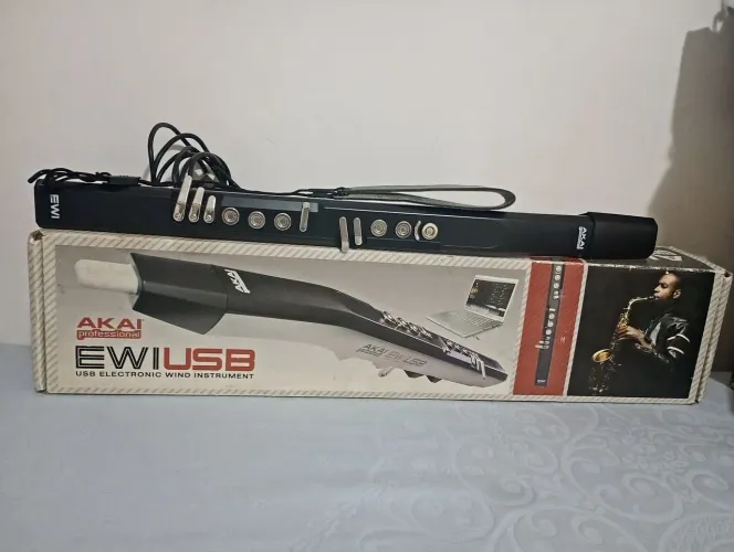 Akai profissional EWI USB 