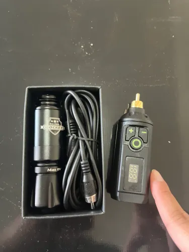 Máquina rocket pen + fonte para tatuagem