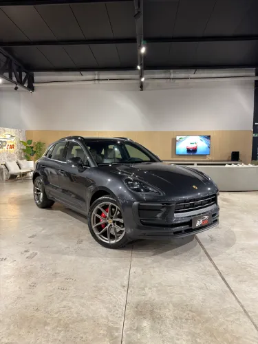 Porsche Macan 2.0 Turbo 237/252cv 2022