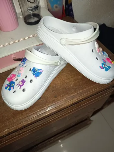 Vende-se Crocs