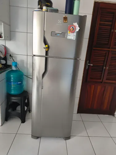 Geladeira Electrolux Frost Free 310L - TF39S