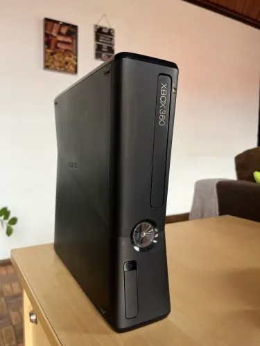 Vende-se Xbox 360