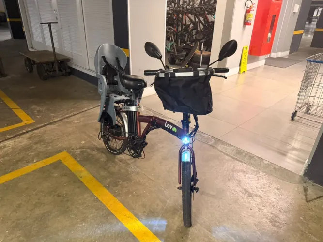 Bicicleta elétrica automática LEV