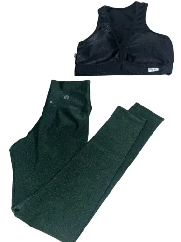 Qualquer conjunto academia 80,00