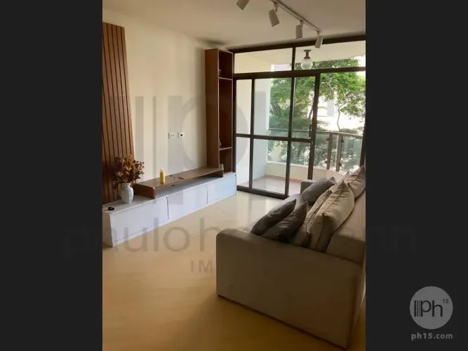 Apartamento em excelente localização na Vila Olímpia!,