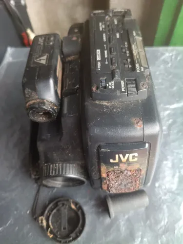 Relíquia,câmera filmadora JVC Compact VHS GR-AX ,para restauração 