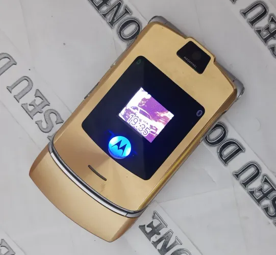 Motorola v3i dourado celular antigo+ cartão de memória RELIQUIA