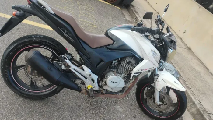 Moto de desapego