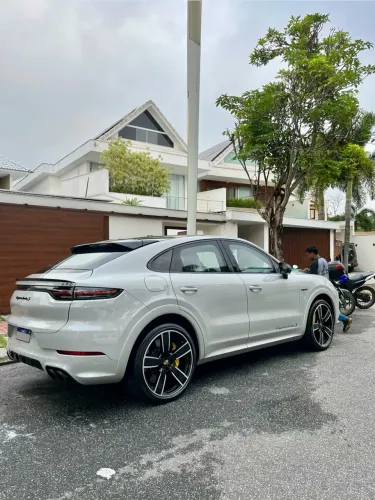 Porsche Cayenne Coupe Turbo S E-hybrid 4.0 2022