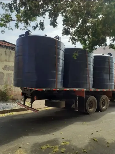 Caixas d'água novas cobrimos qualquer oferta 