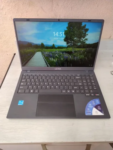 Notebook Notebook Ultra 15,6" Intel - Ótimo Estado, Pronto para Usar