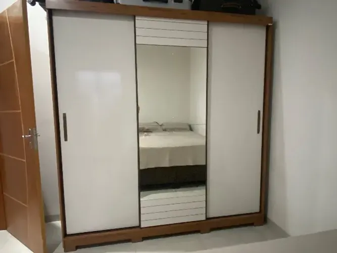Guarda roupa
