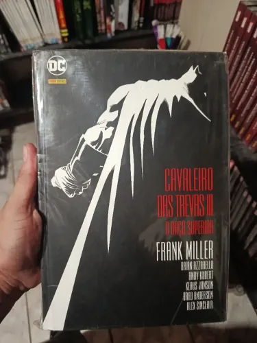 Hq Batman Cavaleiro das trevas 3 A Raça Superiora