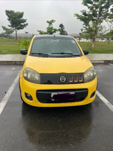 Fiat Uno Sporting 1.4 EVO Fire Flex 8V 4P 2013