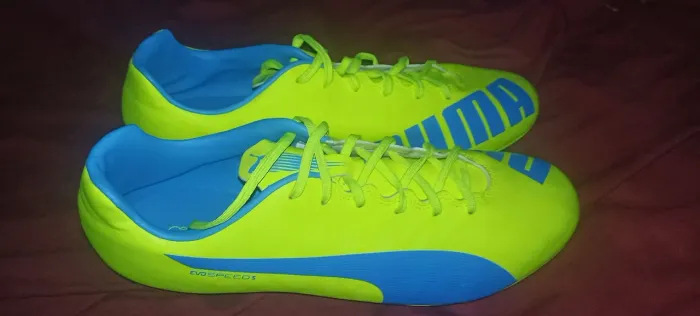 Chuteira Campo Puma tamanho 44 evo speed 5