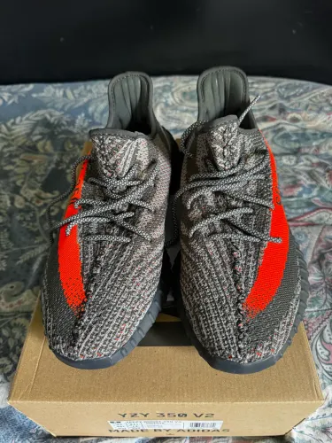 Vendo - Adidas yeezy Carbon Beluga - Tam 44