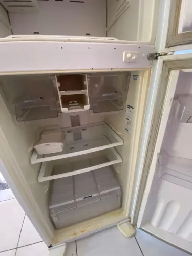 Vendo geladeira