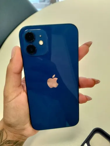 iPhone 12