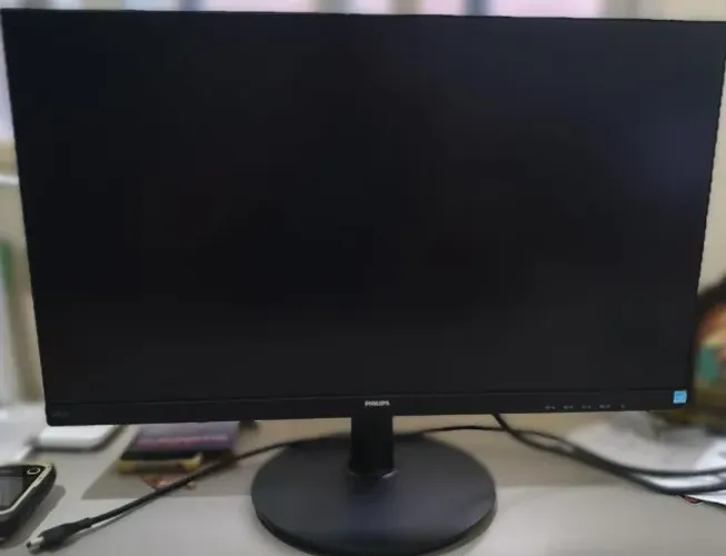Monitor Philips 24" Full HD, IPS - 242v8a