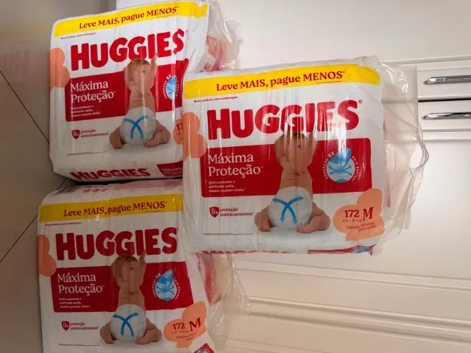 Fralda Huggies Proteção Máxima M - 172 Unidades