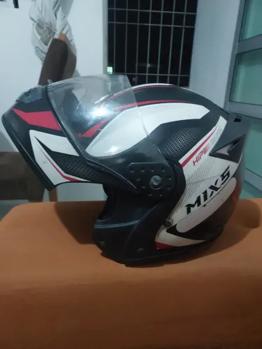 Capacete Articulado MIXS Gladiador (Usado)