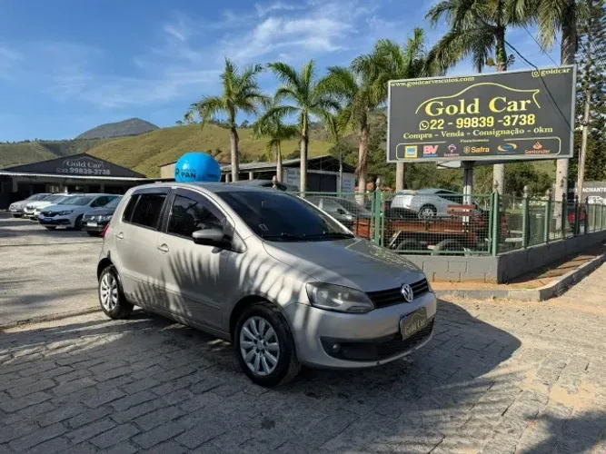 Volkswagen Fox 1.0 MI Total Flex 8V 5P 2013
