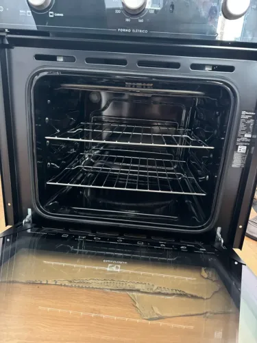 Forno elétrico da marca eletrolux