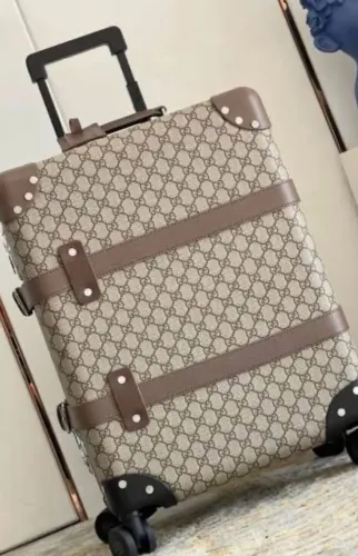 Mala Gucci essa é de babar