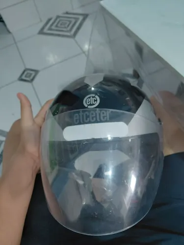 Capacete tamanho 60