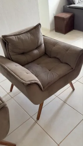 Vendo 2 poltronas