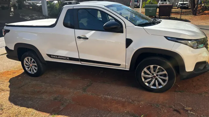 Fiat Strada Endurance 1.4 Flex 8V CS Plus 2021