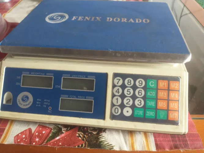 Vende-se balanças comercial