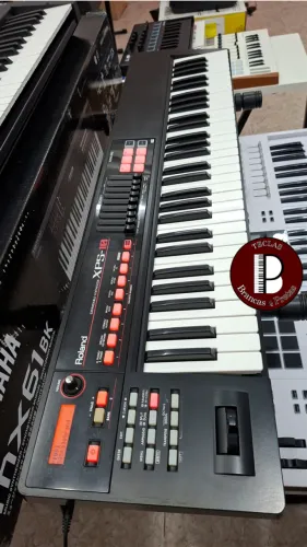 Teclado Roland XPS-10 - Pack de timbres Nord e Yamaha - Aceito Trocas - Dividimos em 12x