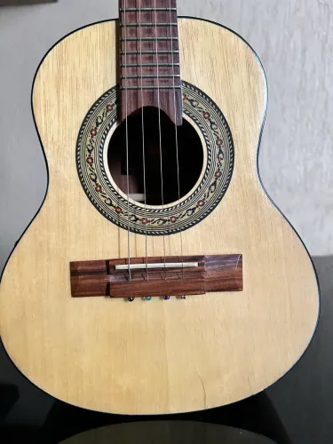 Cavaco Eletroacustico Gianini