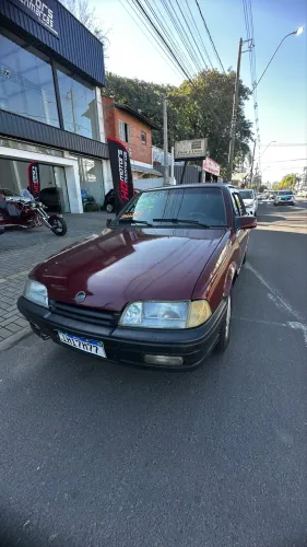 Chevrolet Monza GLS/ Hi-tech 2.0 EFI 2P E 4P 1996