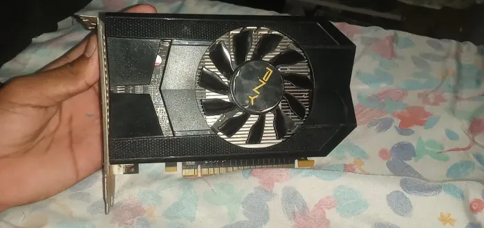 Placa de video gtx 650 1g funcionando para jogos 