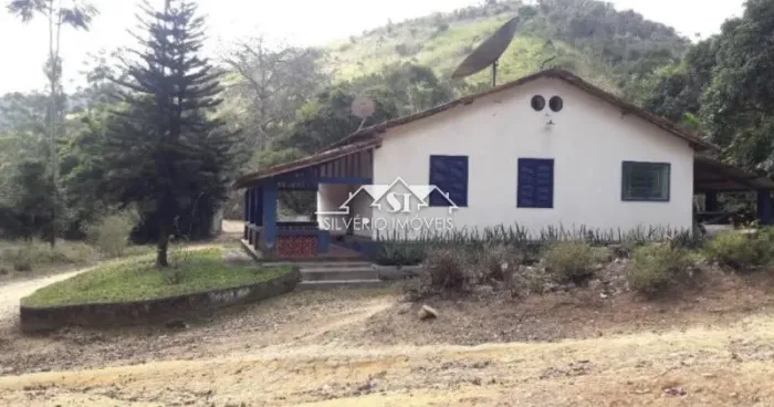 Casa- São José do Vale do Rio Preto, São José do Vale do Rio Preto