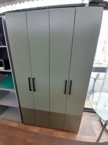 Armário 4 portas multiuso- novo 