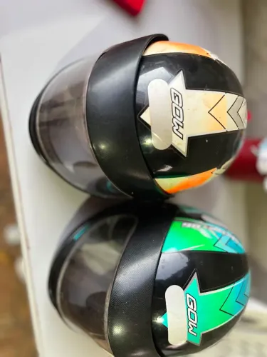 Capacetes para negociar