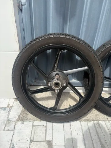 Rodas de liga leve para motos