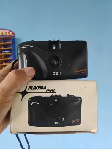Câmera Analogica Magna charming 35mm