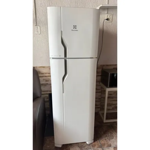Geladeira Electrolux Frost Free (ENTREGO)