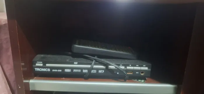 Aparelho DVD Tronics 250