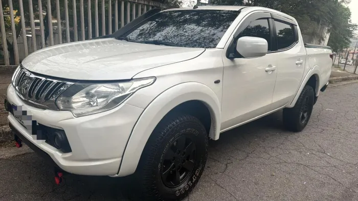 Mitsubishi L200 Triton Sport GLS 2.4 CD Diesel Aut. 2018