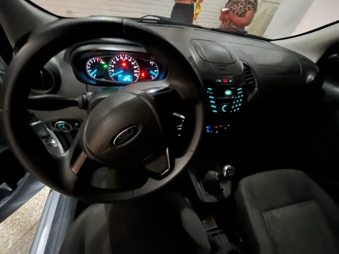 Ford KA+ Sedan 1.5 16V Flex 4P 2015
