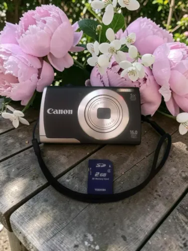 PowerShot Canon A2500