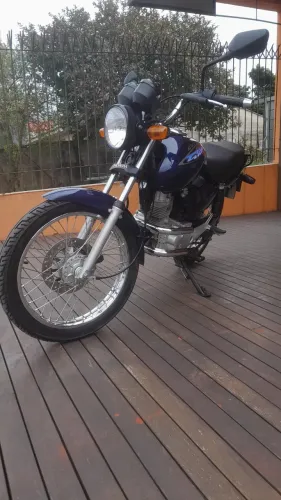 Honda Titan excelente estado