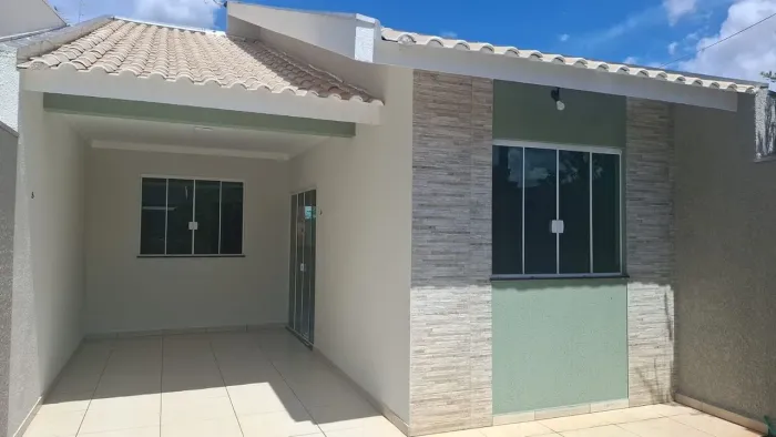 Casa à venda Jardim Atami Maringá com churrasqueira